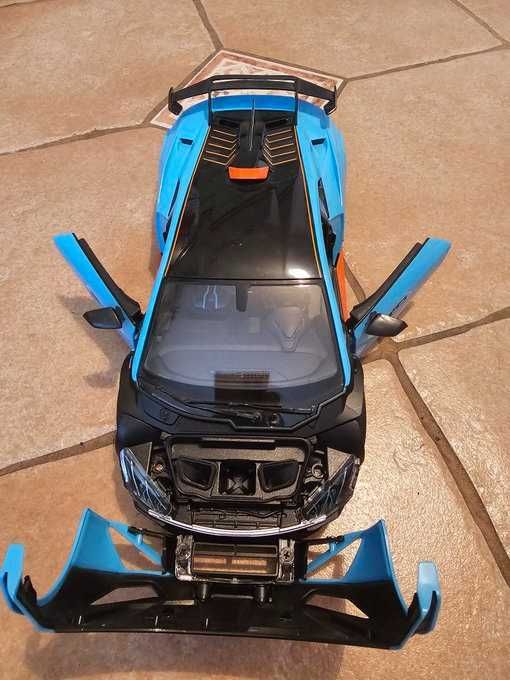 Auto zdalnie sterowane Lamborghini Huracan Sto RASTAR *jak nowy*