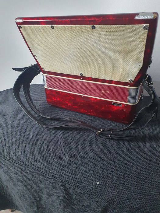 Akordeon włoski Excelsior 80basów.