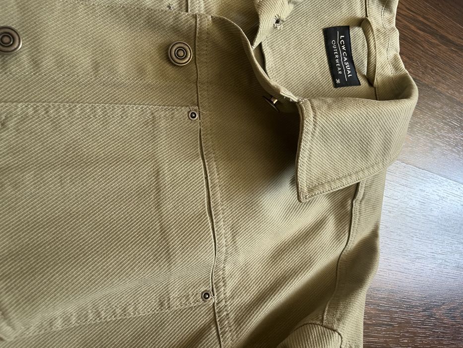 Бомпер куртка Waikiki