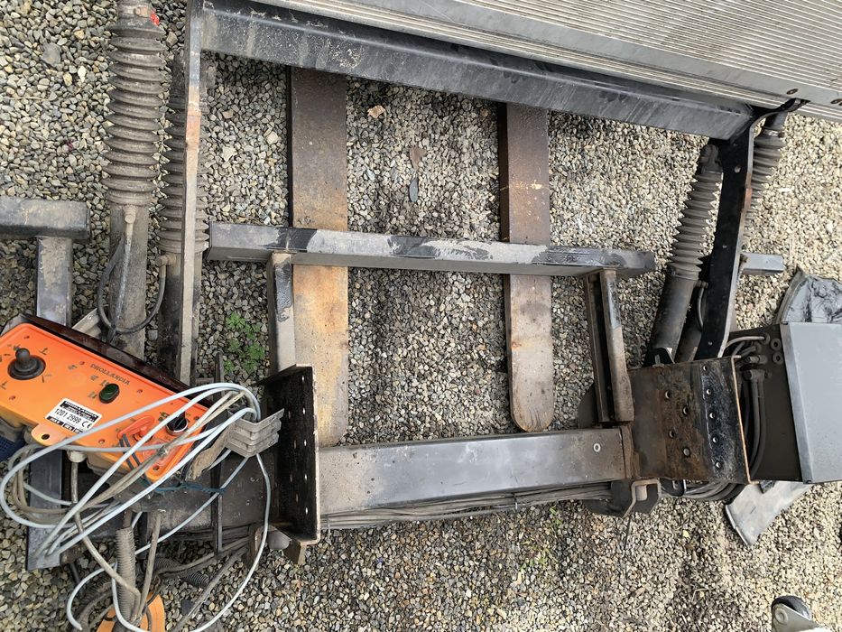 Winda załadowcza podest DHOLLANDIA 1000 kg super iveco mascott