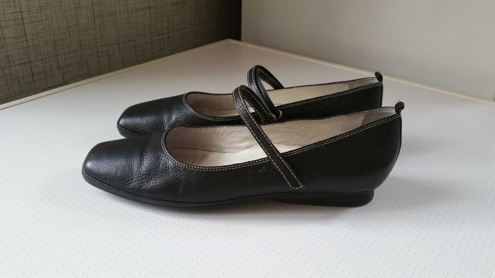 Кожаные балетки GEOX