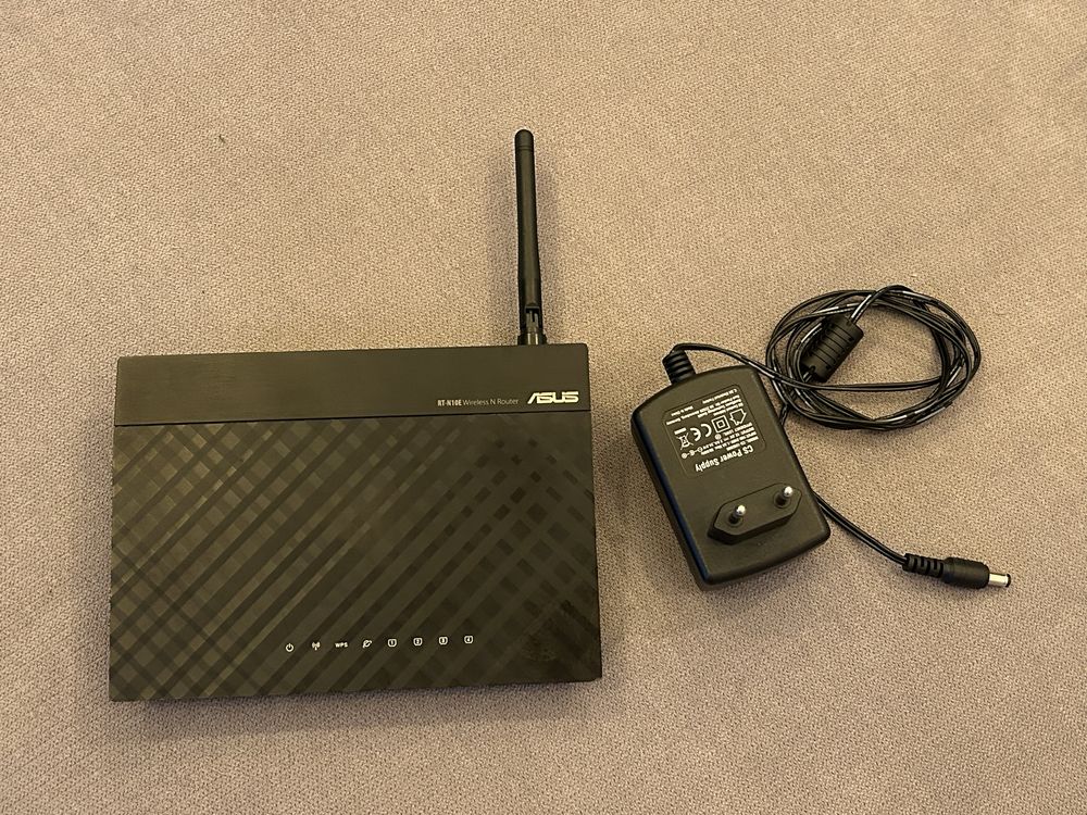 Router Asus RT-N10E