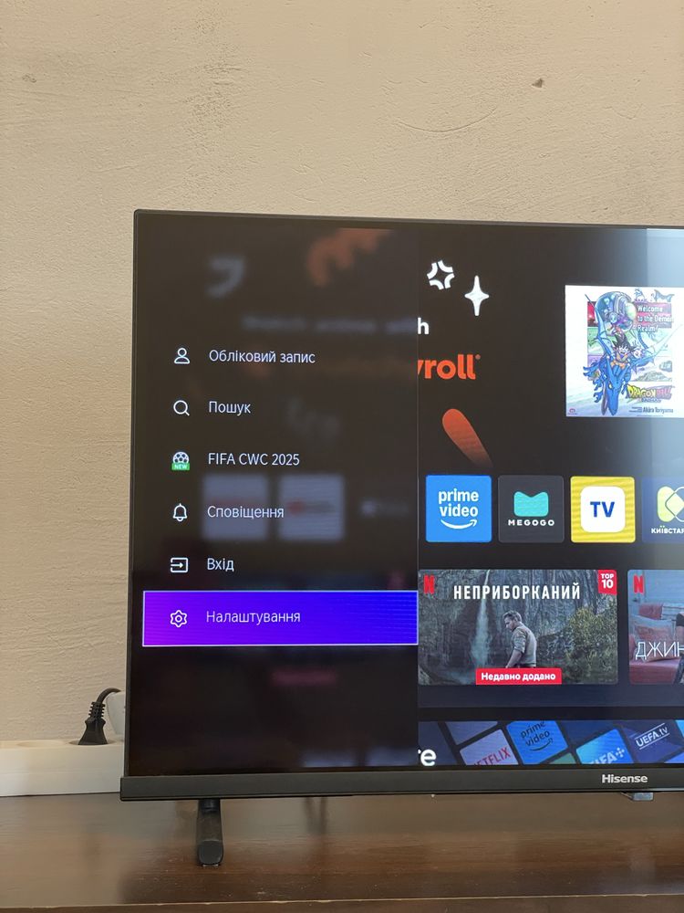 Телевізор Hisense 32 дюйми QLED