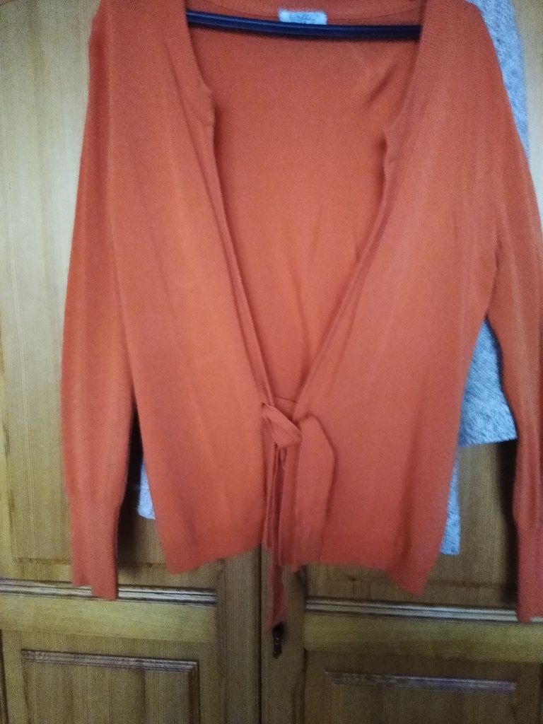 Sweterek pomarańczowy