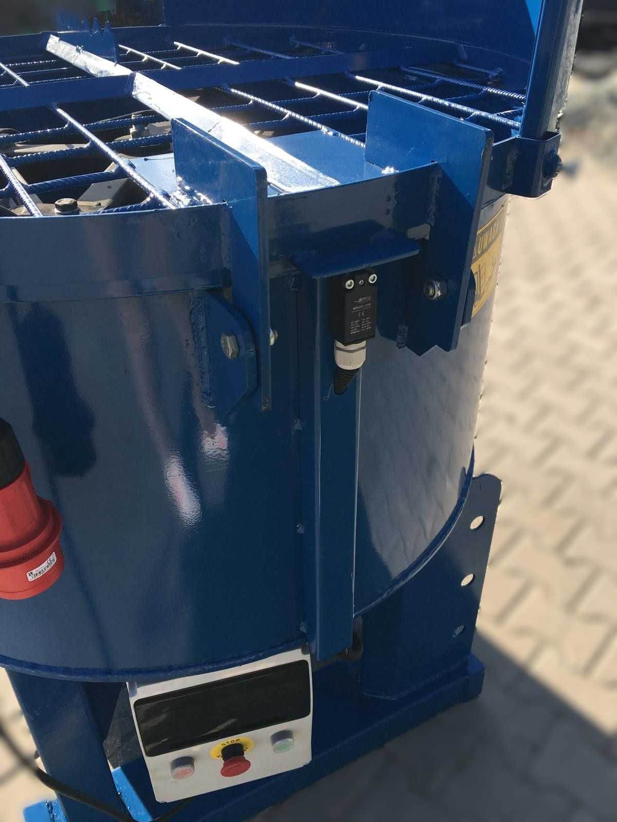 Elektryczna betoniarka planetarna 400L osłony zgarniacz transport