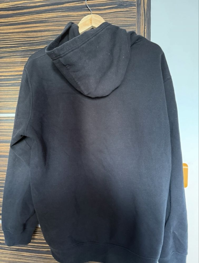 Czarna bluza chapion