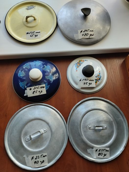 Продам бутли 3л,0,5л,1л