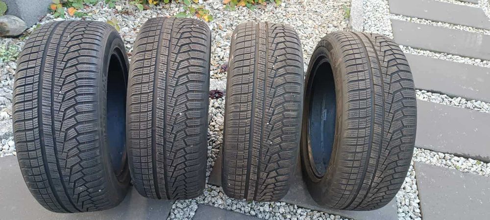 Hankook winter i*cept evo2 225/55R17