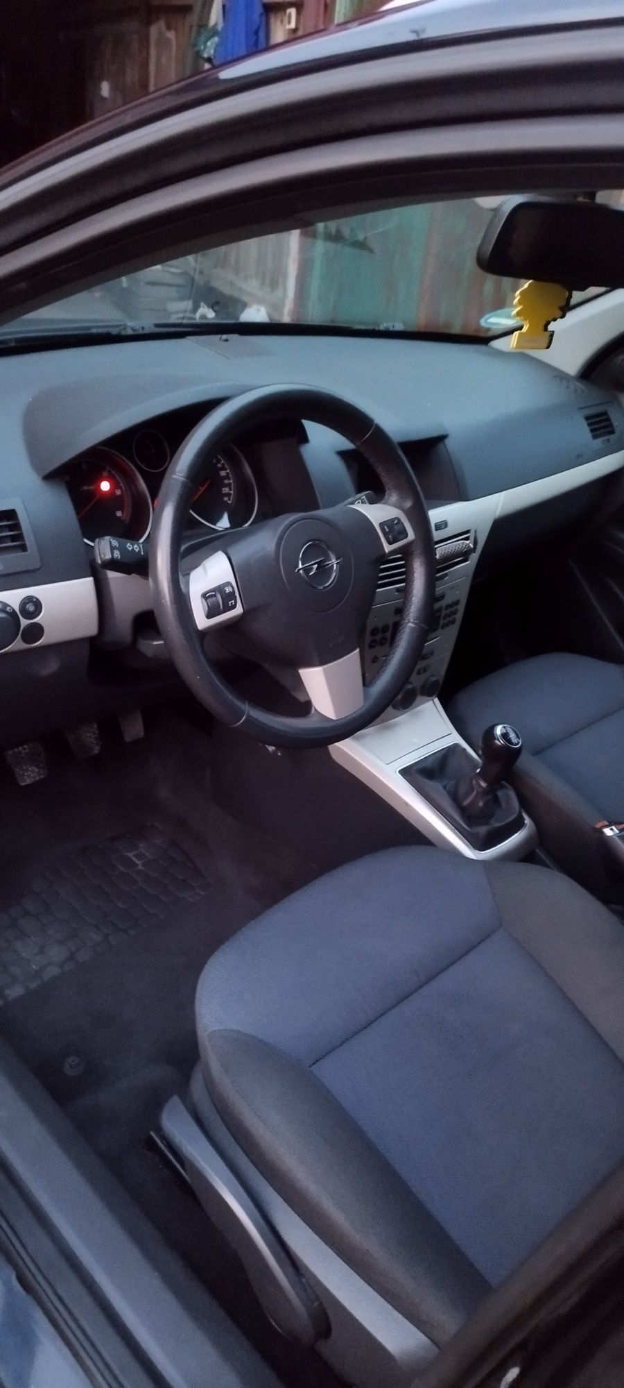 Opel astra H kombi , skrętny Xenon ,PDC !!