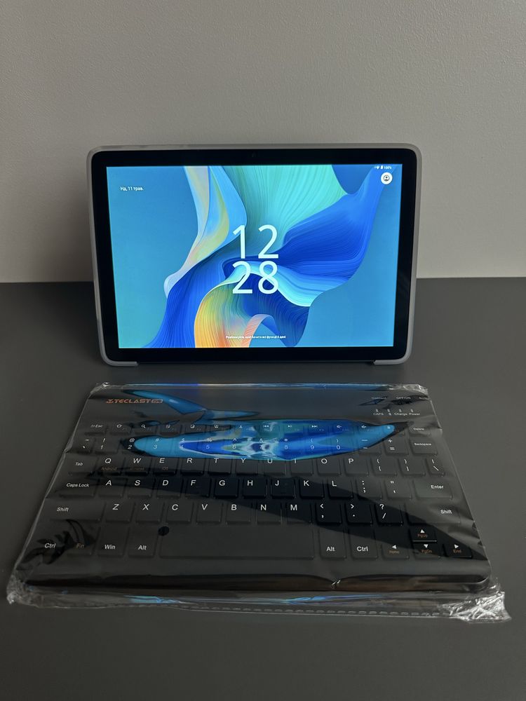 Планшет Teclast p30t новий