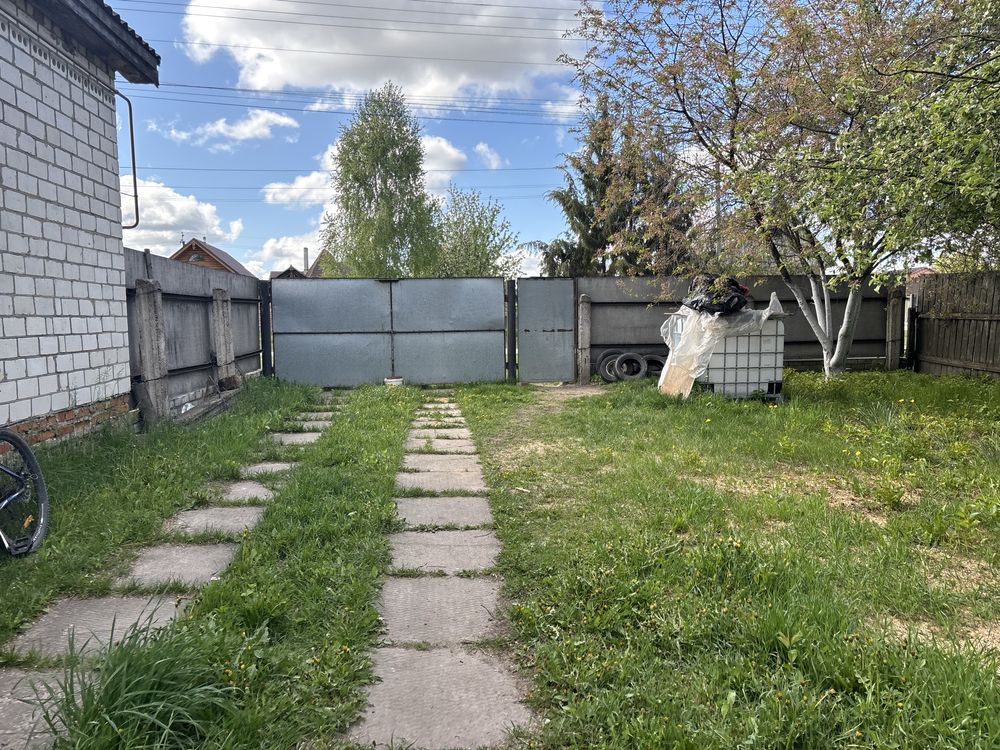 Продам будинок в м Корюківка