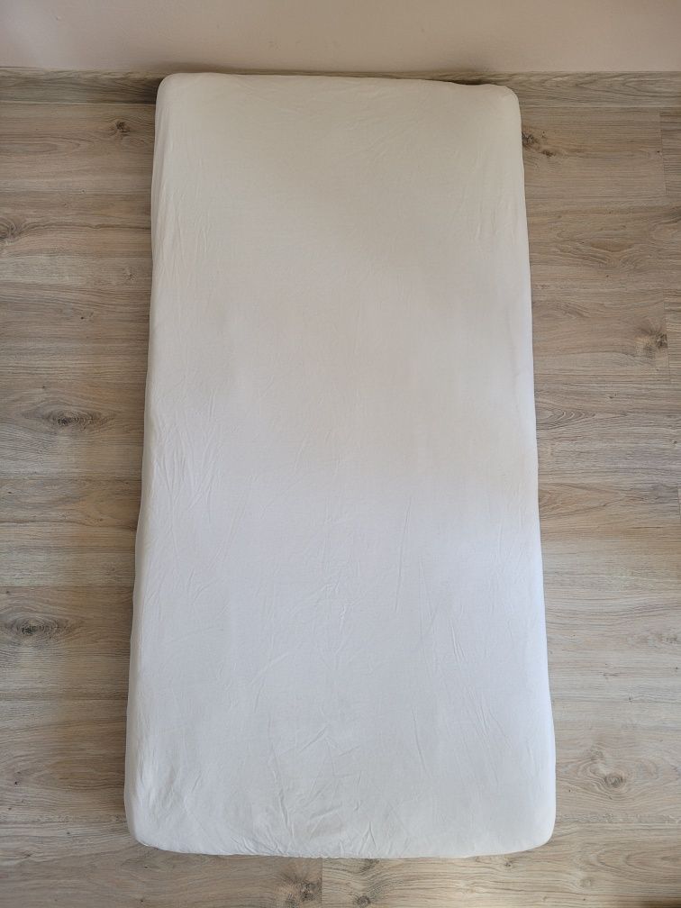 Materac 70×140 + wyposażenie