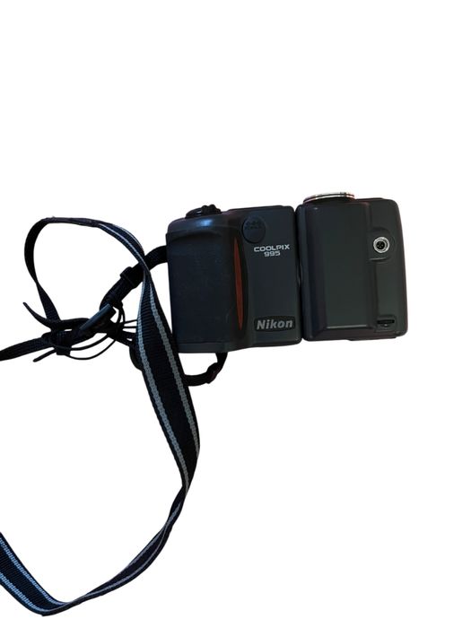 Nikon Coolpix 995
