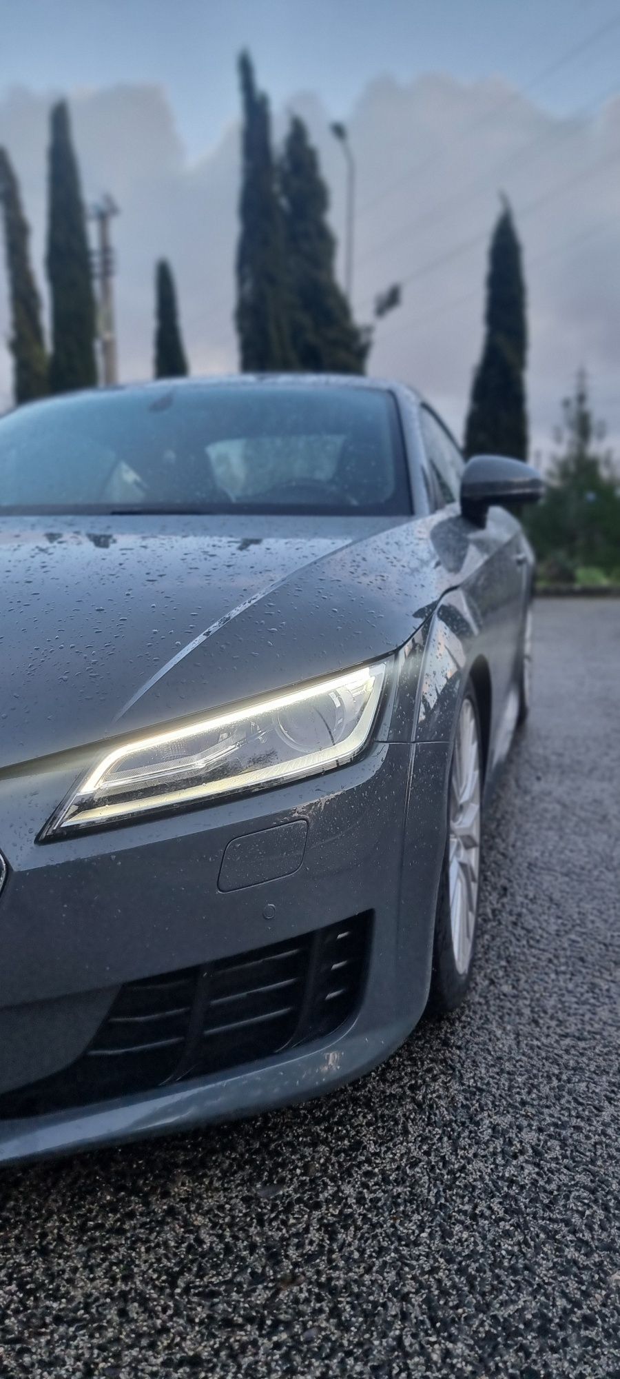 Audi TT Coupé Ultra 2.0 TDI
