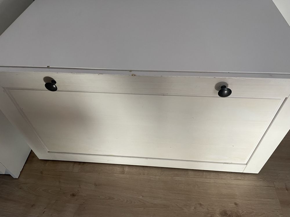 Ikea skrzynia / biurko na zabawki stuva
