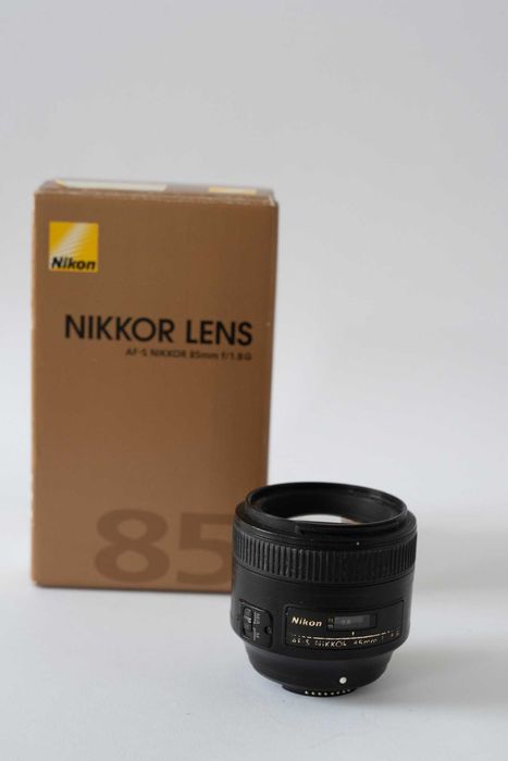 Obiektyw NIKOR 85 mm f 1.8G