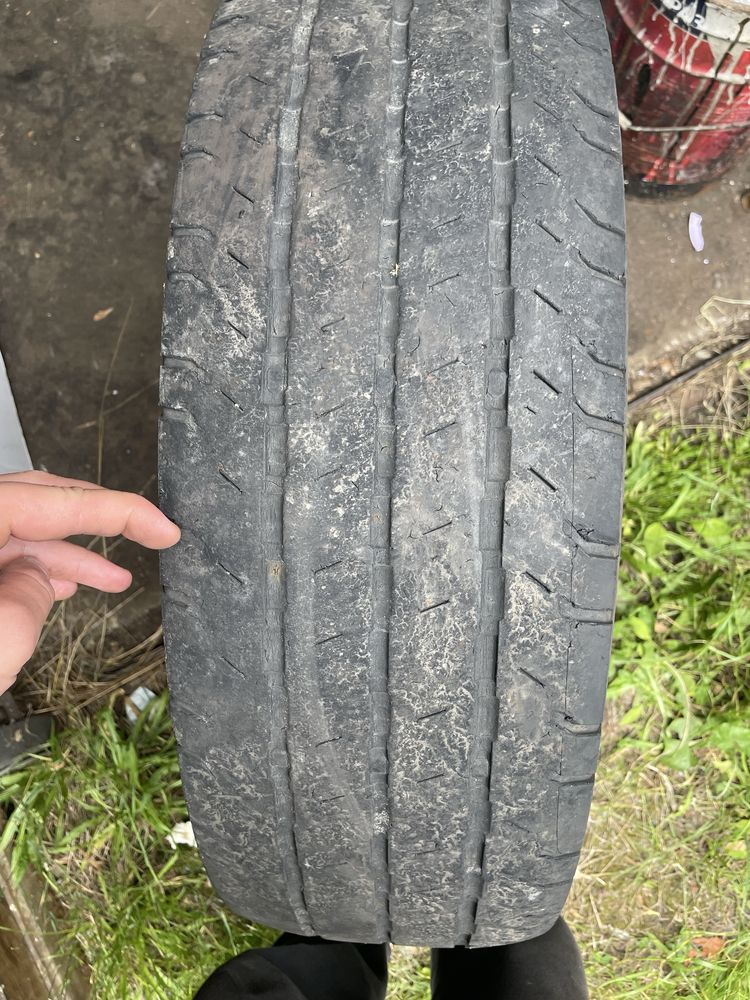 Шини Continental 227/75 r16c