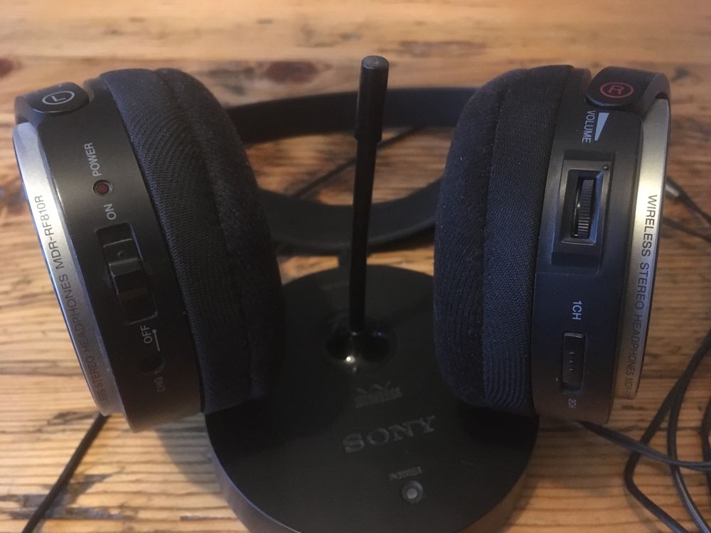 Sony MDR RF 810R radiowe słuchawki bezprzewodowe