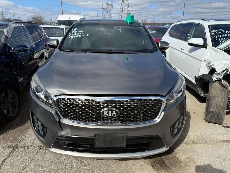 Kia Sorento KIA Sorento V6 3.3 L 290 hp sprowadzony z Kanady