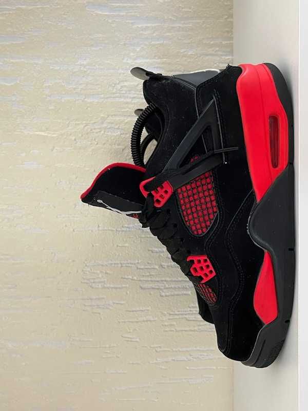 Jordan4RetroRedThunder r.43