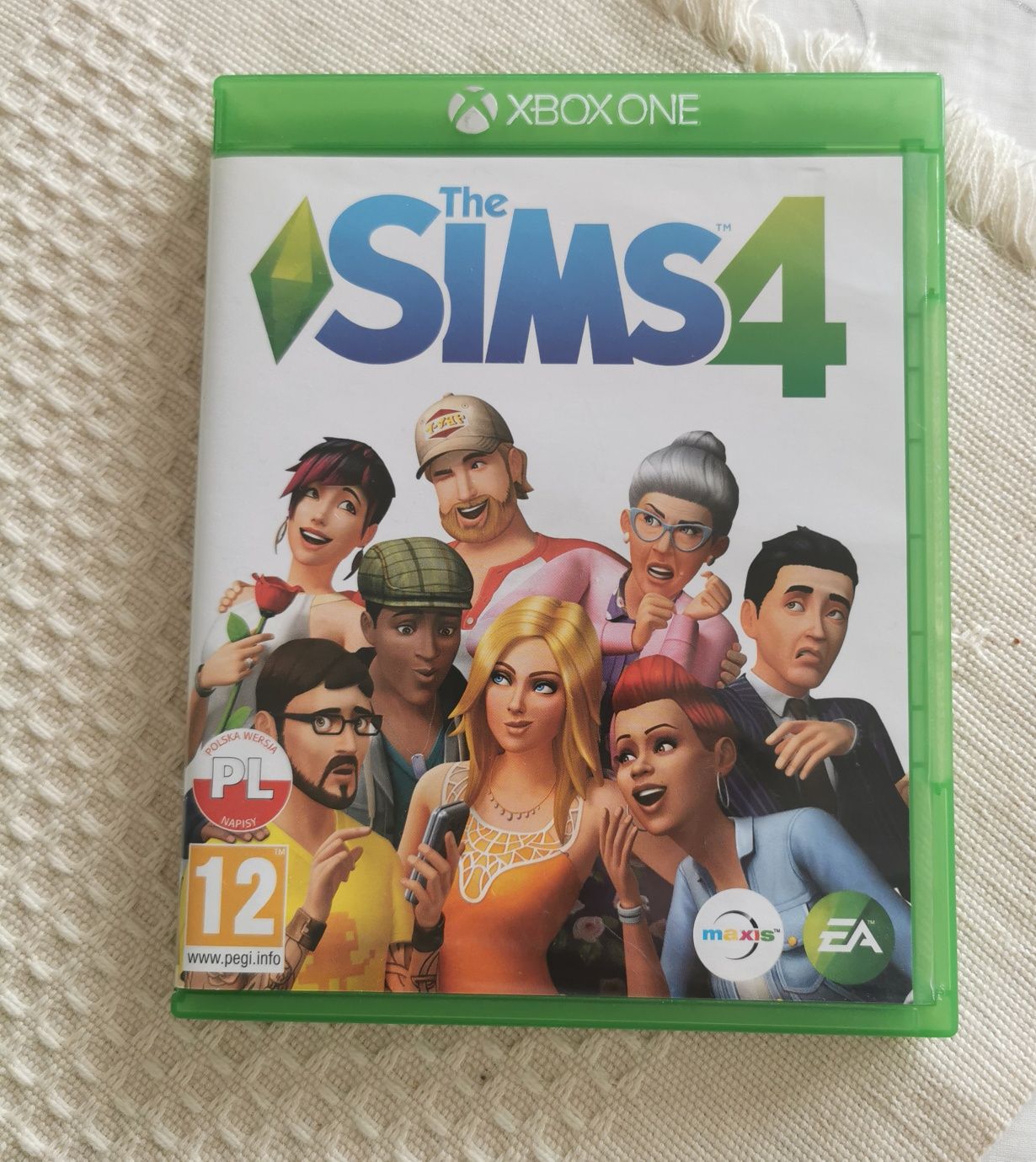 The Sims 4 X box one