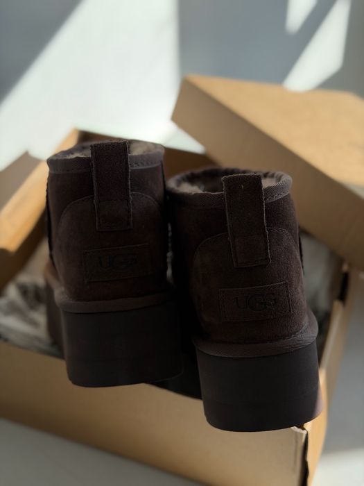 В наявності UGG ultra mini platform 37,38,39 розміри