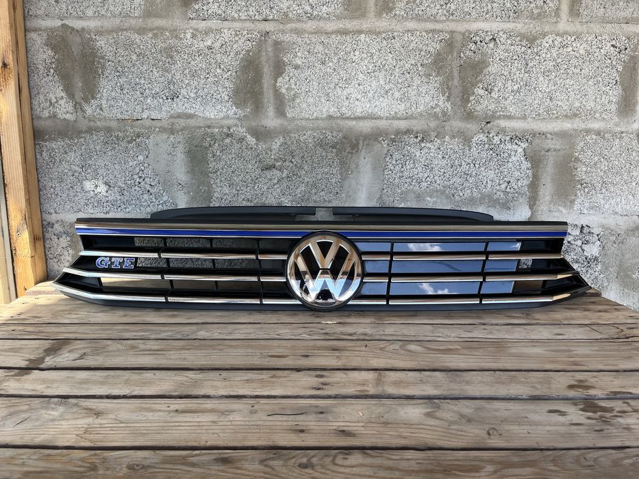 Решітка, решотка VW Passat B8 GTE original E-passat 3G0853653B
