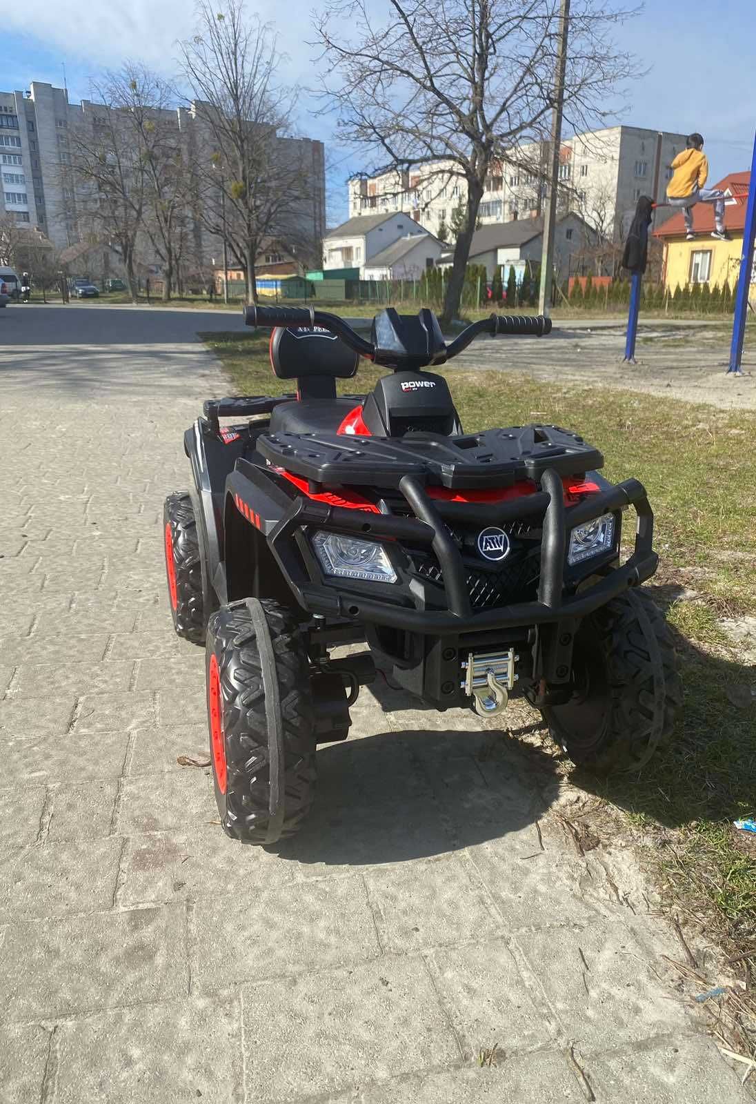 Дитячий електромобіль на акумуляторі КВАДРОЦИКЛ
Quad XT-SPEED 4X4