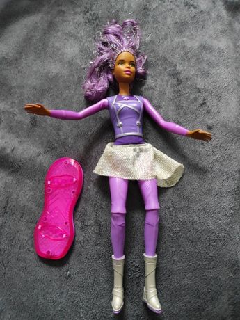 Lalka Barbie w kosmosie