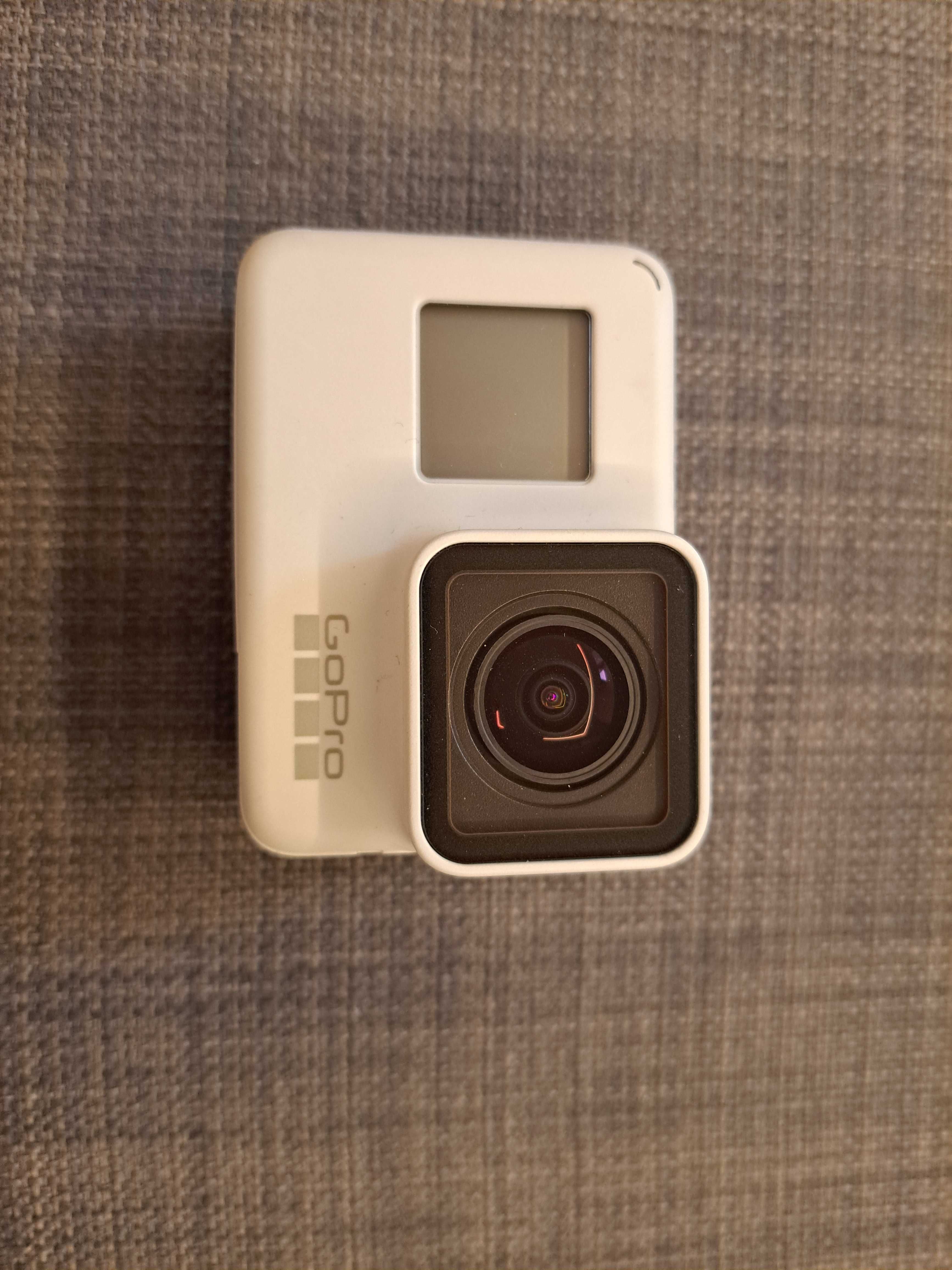 Kamera GoPro 7 z osprzętem