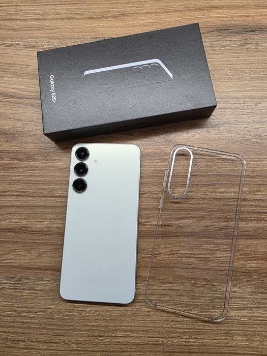 Продам телефон Samsung Galaxy S25 Plus. 256 Gb