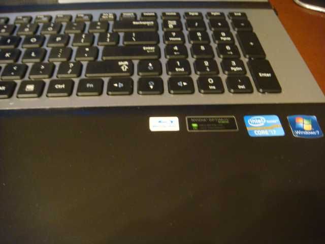Laptop Samsung RF711, Core i7, 6 GB RAM, Win 10 home, 17"  uszkodzony