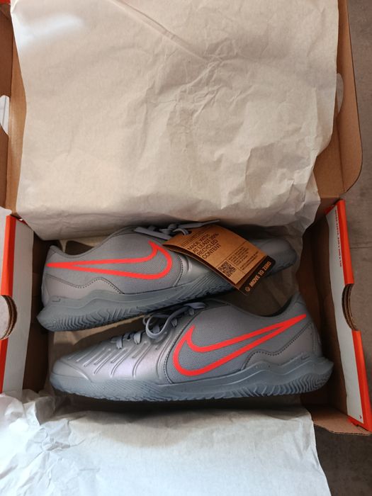 Nowe buty halówki męskie Nike Tiempo Legend 10 Club szare na halę 42.5