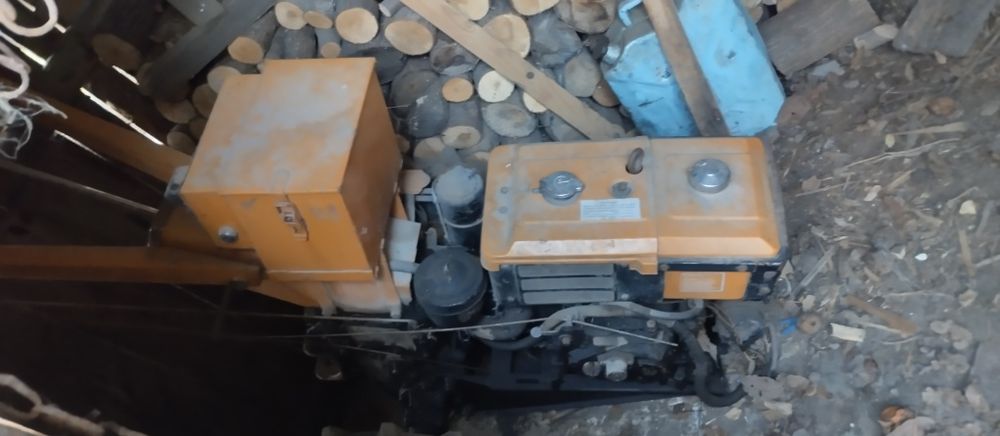 Продам мотоблок зубр