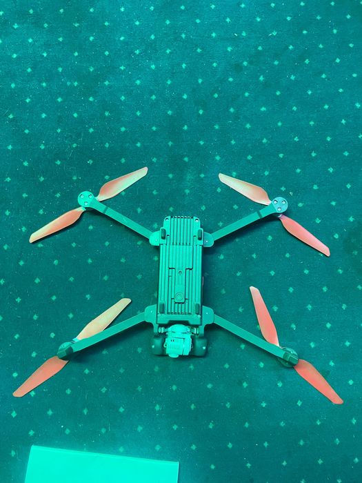 Dron FIMI X8 SE mało uzywany
