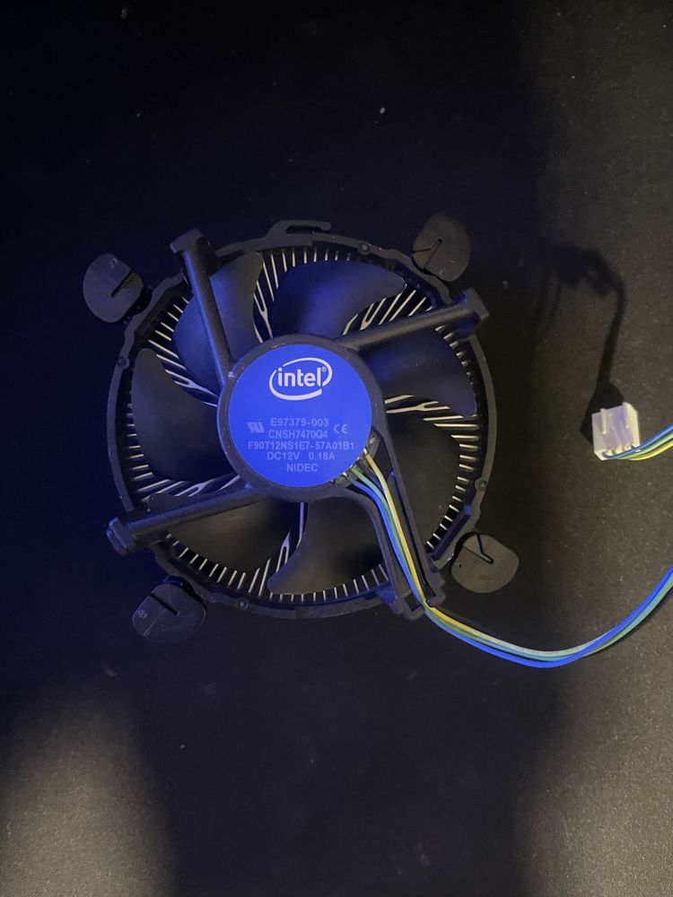 chlodzenie do komputera intel