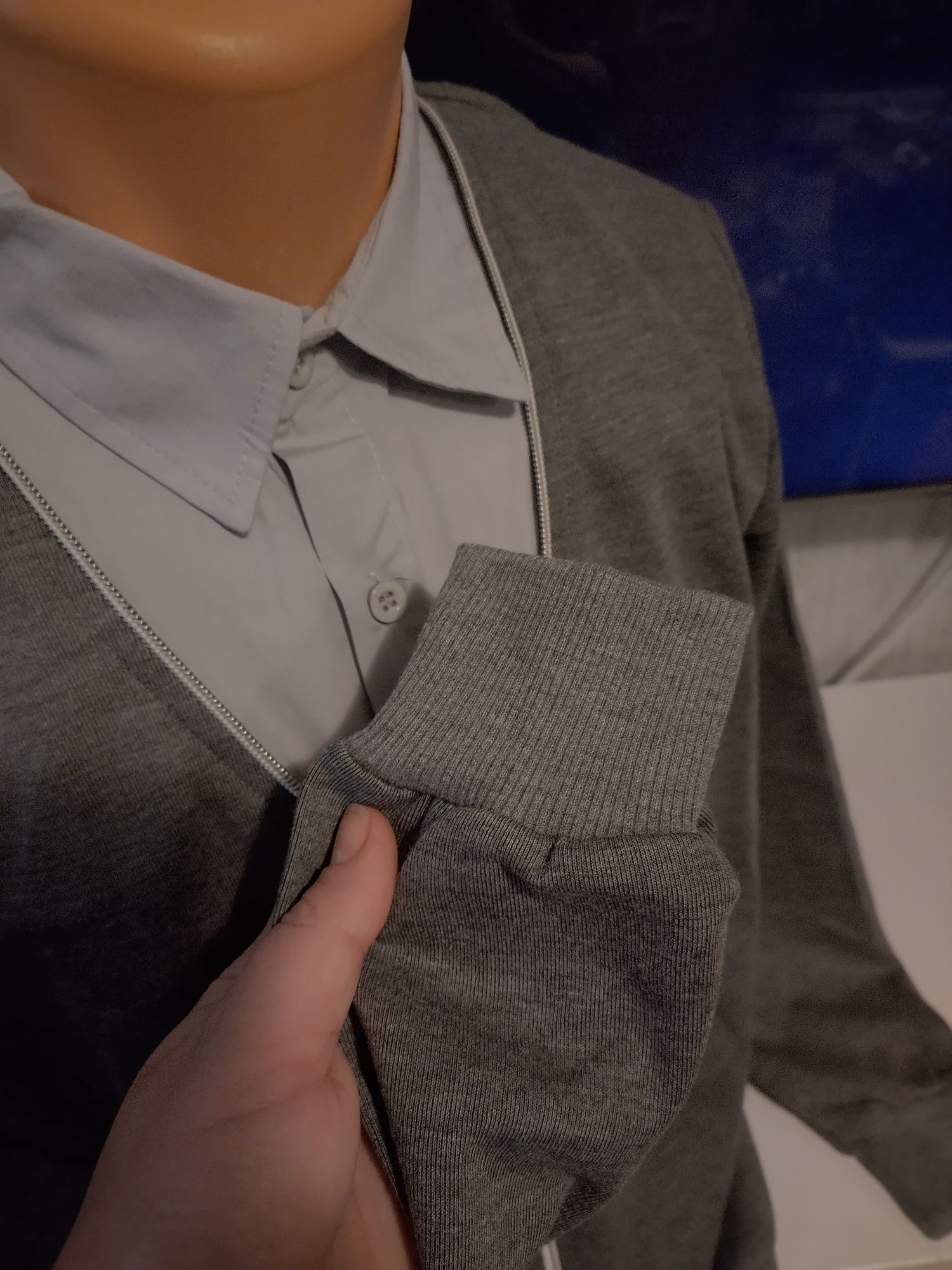 Sweter męski z kołnierzykiem - V2