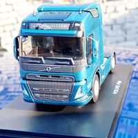 Sprzedam model samochodu Volvo FM firmy eligor w skali 1:43 Nowy
Model