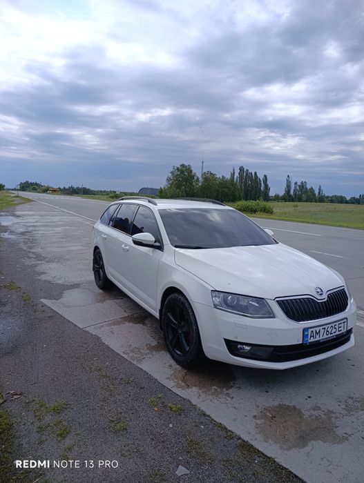 Продам шкоду а7 2.0 дизель