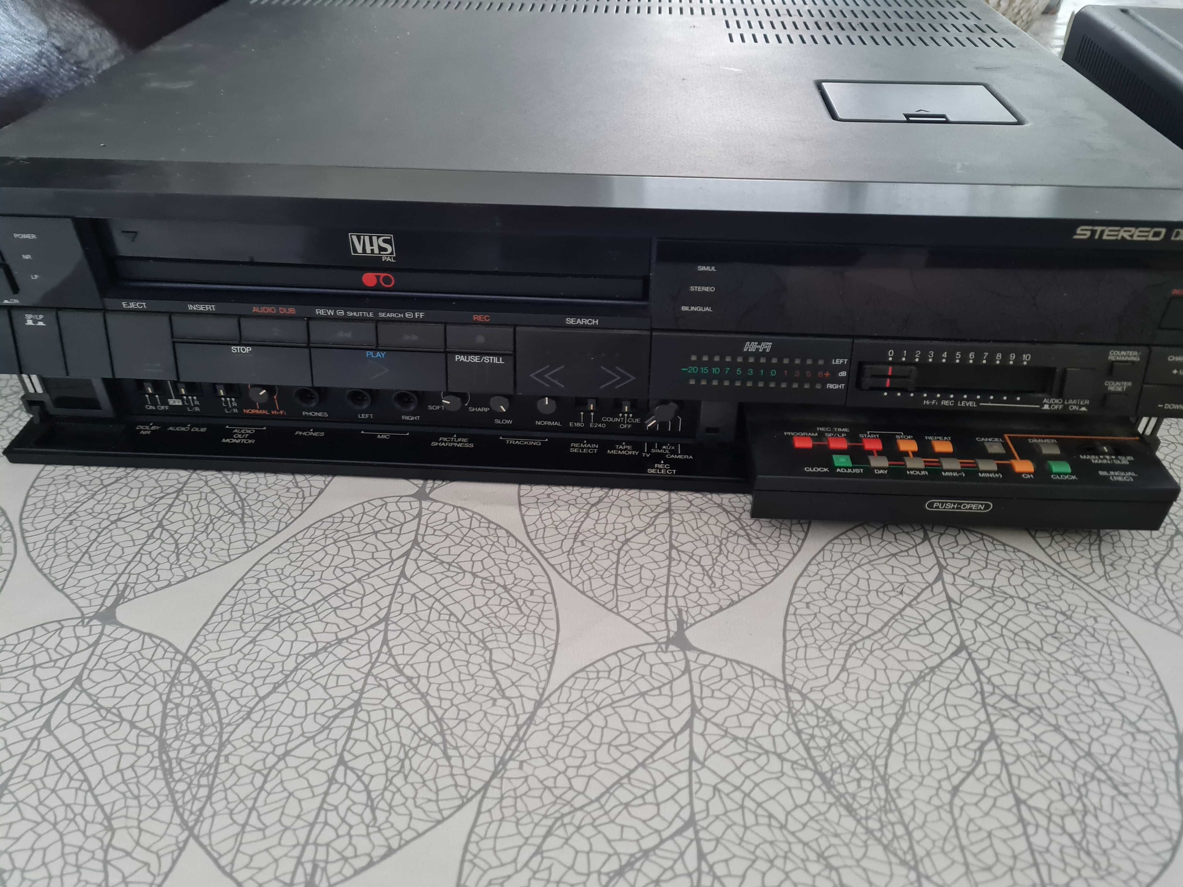 Leitor vhs jvc hr-d725eb