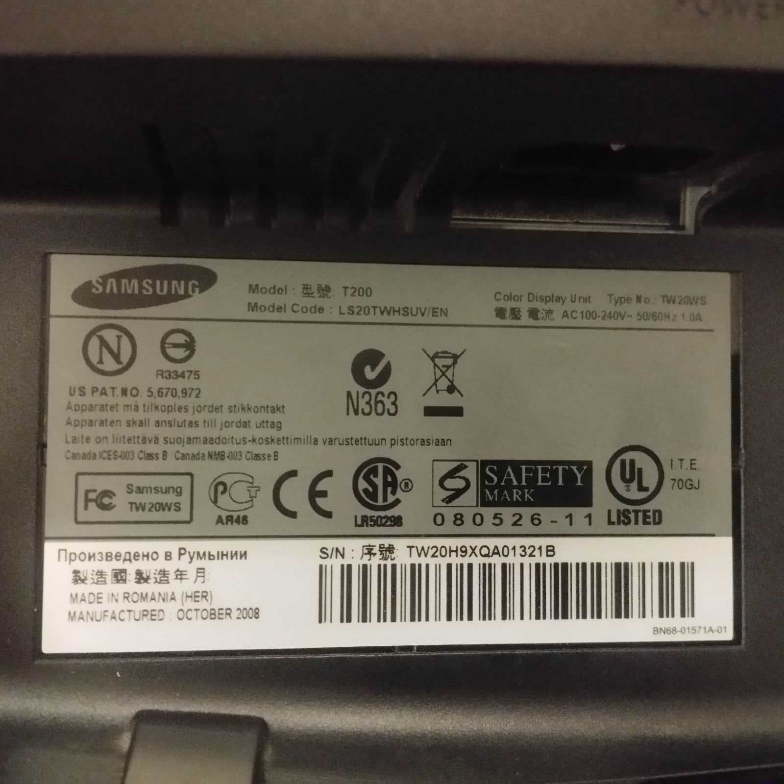 Монитор Samsung Syncmaster t200