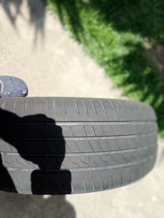 Pneu 1  firestone  205 55 R 16