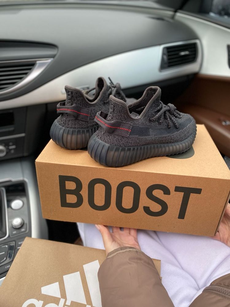 Trampki Adidas Yeezy Boost 350 V2 Black Static