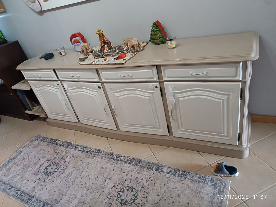 Móvel aparador grande