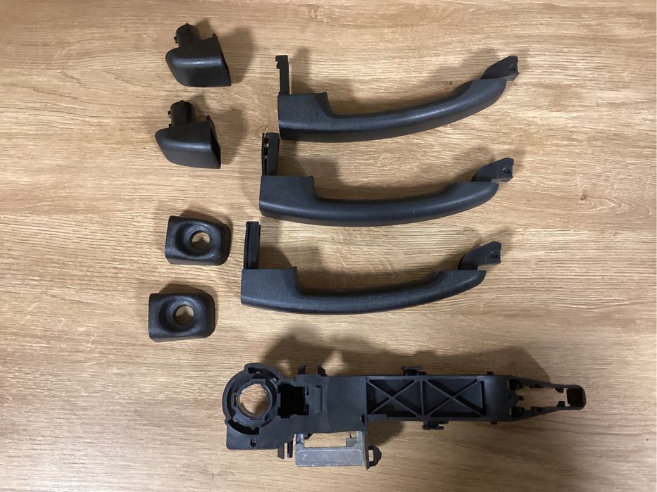 Ручка відсувної дверки Рено Мастер 3 Опель Мовано задньої дверки