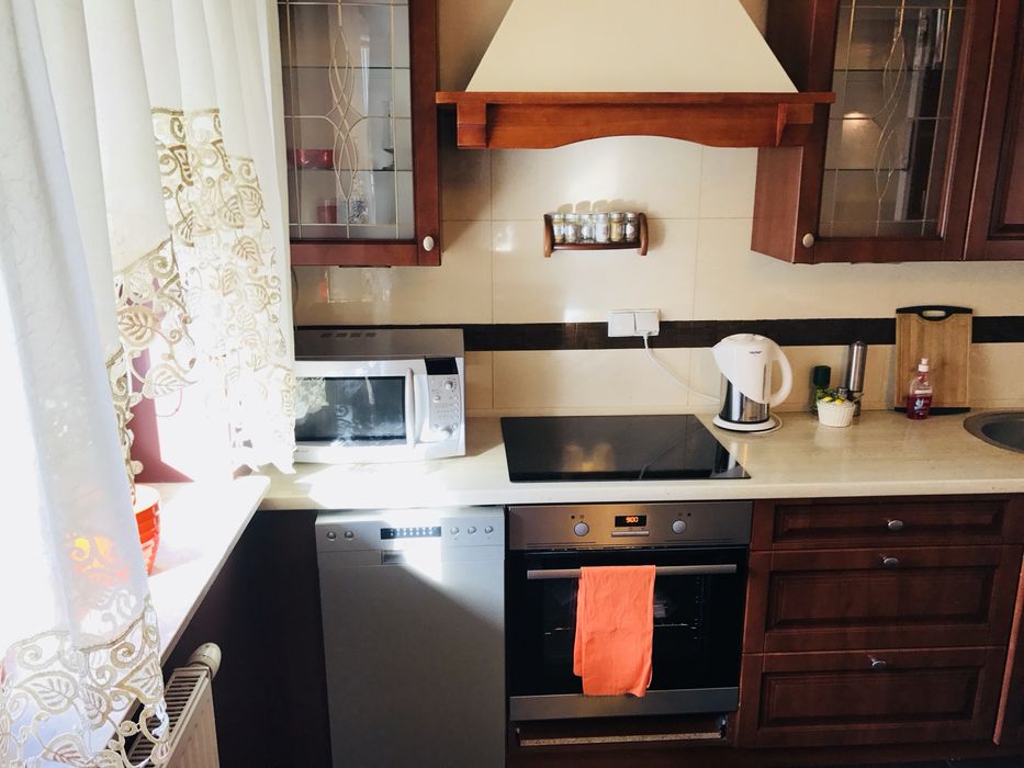 Pokoj dla 1 lub 2 osób w mieszkaniu 2 pokojowym Sliczna Tauron