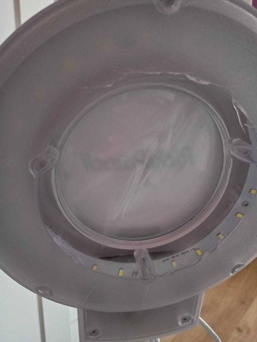 Lupa para esteticista com luz /Rickiparodi