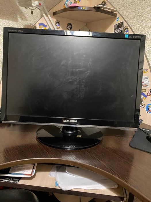 Монітор  samsung 2253bw