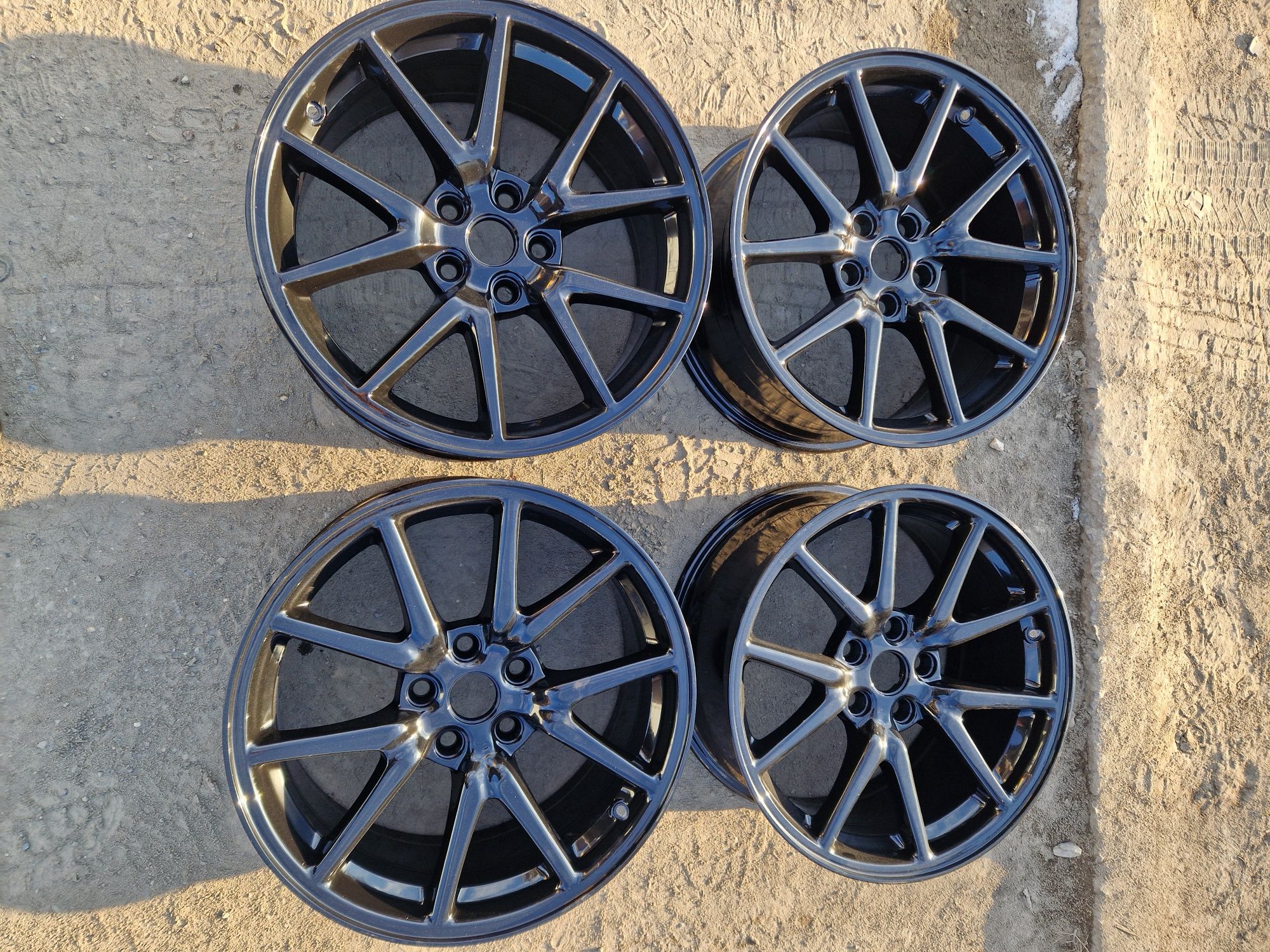Диски Tesla 3, r18 black, Honda,
