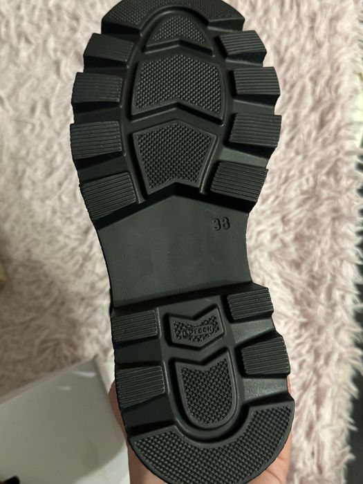 Шкіряні черевики